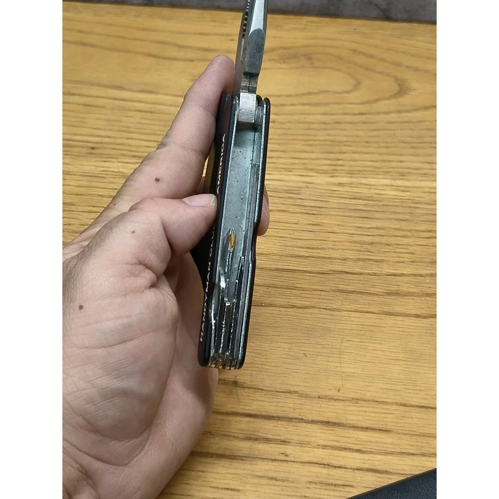 Handyman Club Of America‎ Logo Folding Multi Tool Preowned SS Steel Cool, Sheath